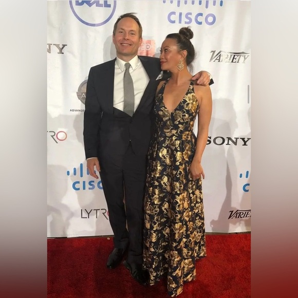 Badgley Mischka
Floral Jacquard Gown size 8 - Picture 5 of 16